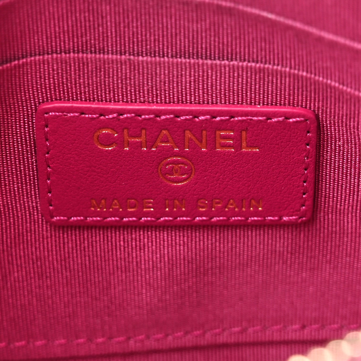 Caviar Quilted Classic Zip Boy Pouch Fuchsia