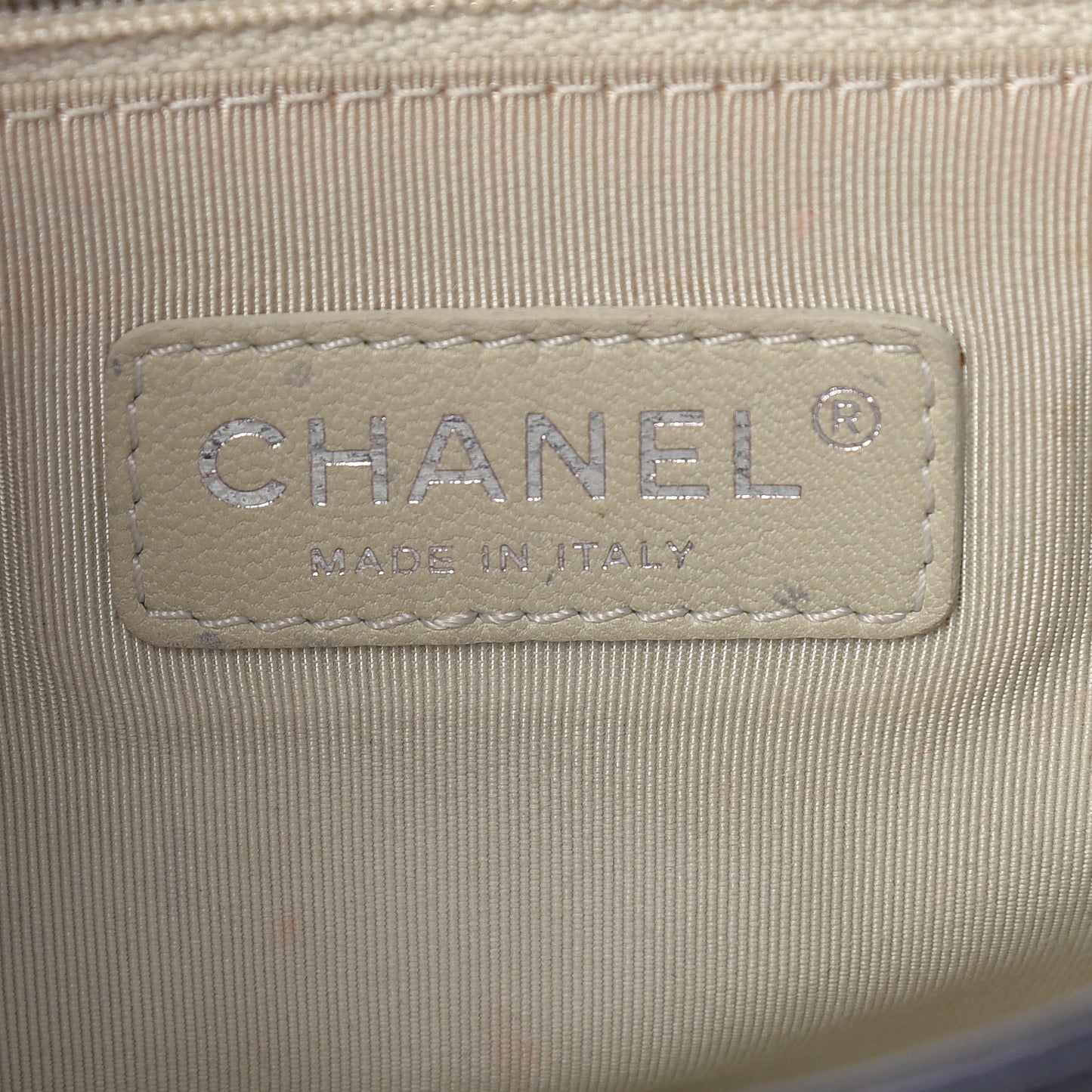 Washed Lambskin Quilted Mini Chain Around Flap Black
