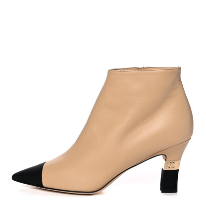 Chanel Lambskin Grosgrain Cap Toe Short Ankle Boots 39 Beige Black 1 of 10