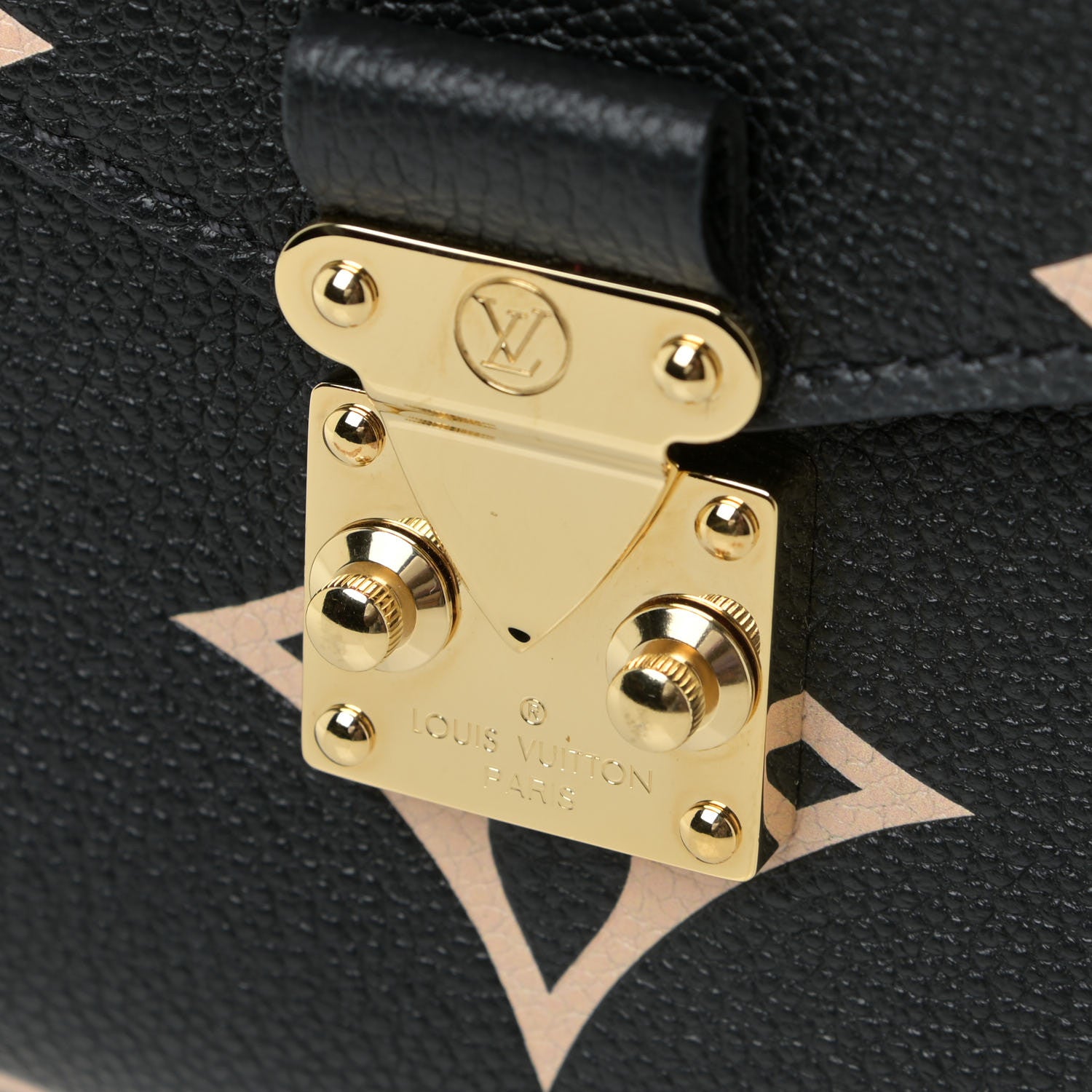 Louis Vuitton Empreinte Monogram Giant Pochette Metis Black Beige 11 of 12