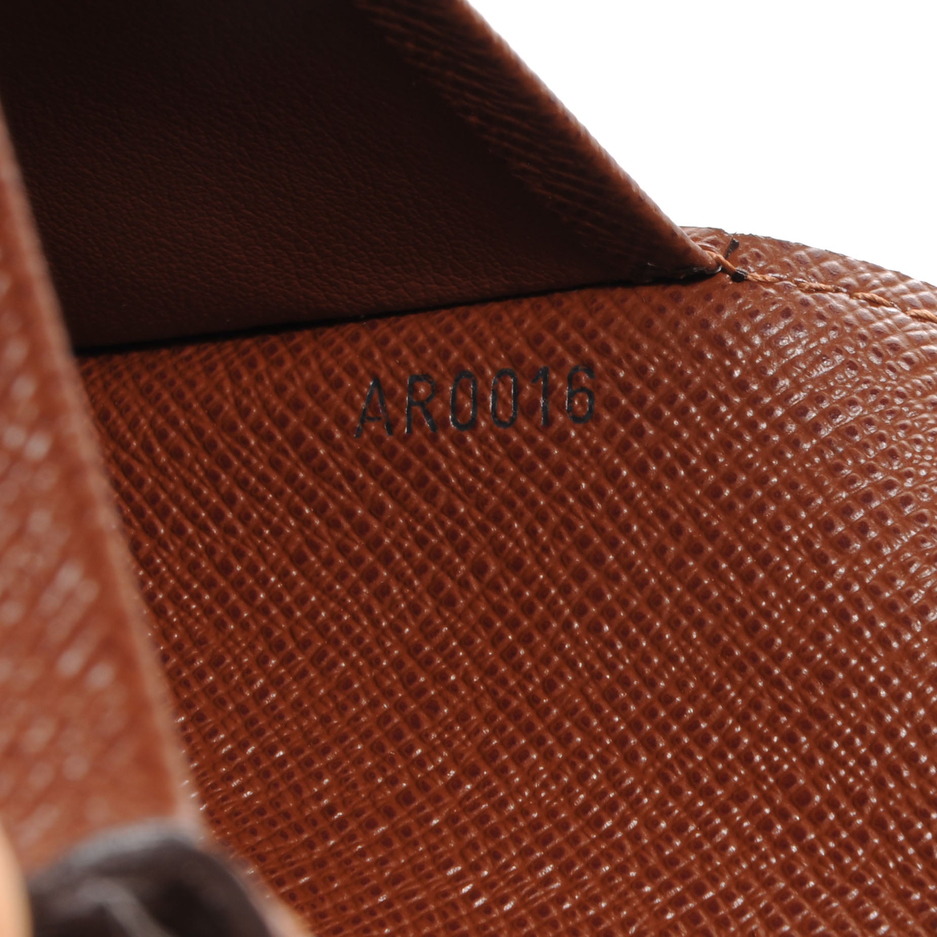 Louis Vuitton Monogram Passport Cover Wallet 5 of 6