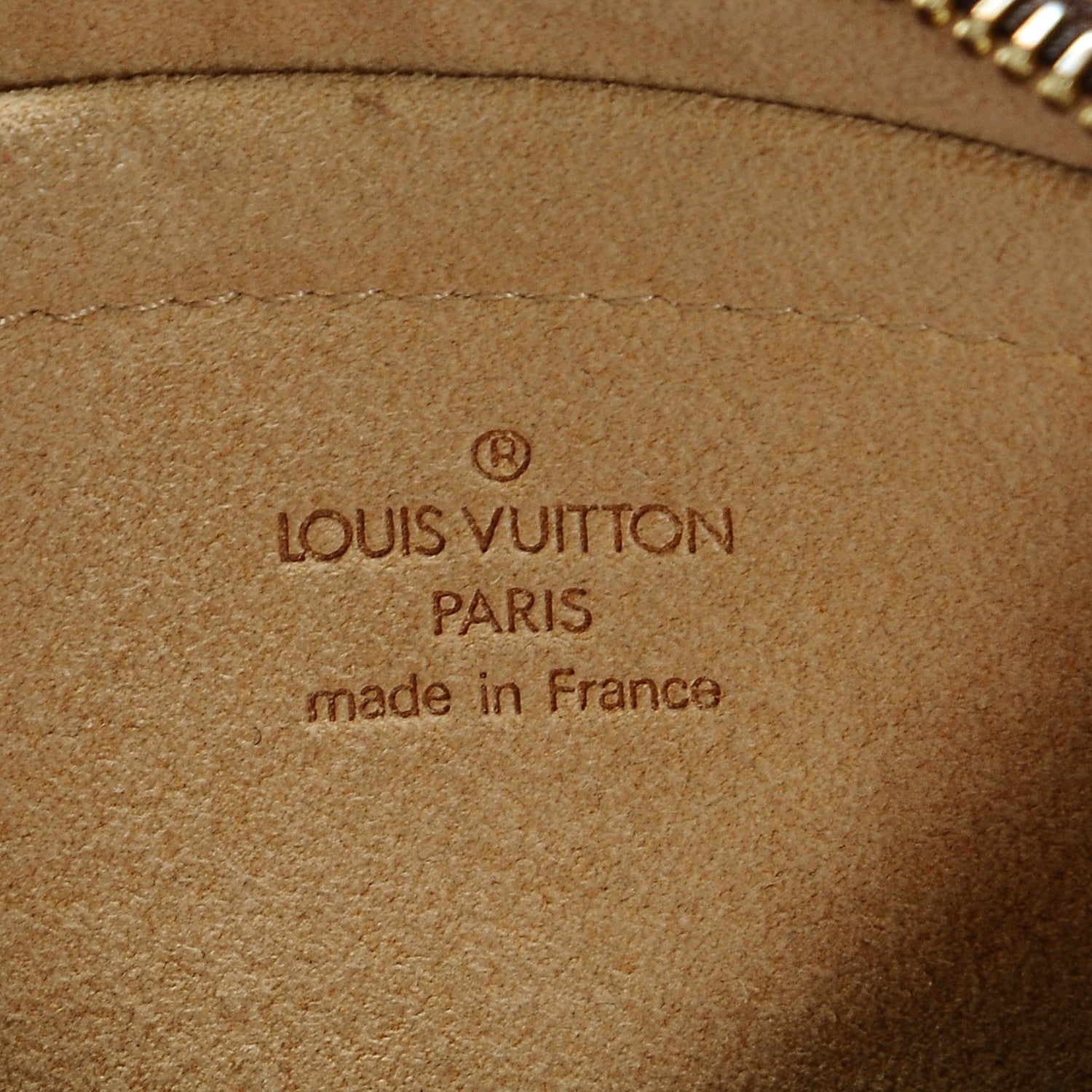 Louis Vuitton Monogram Pochette Milla MM 6 of 6