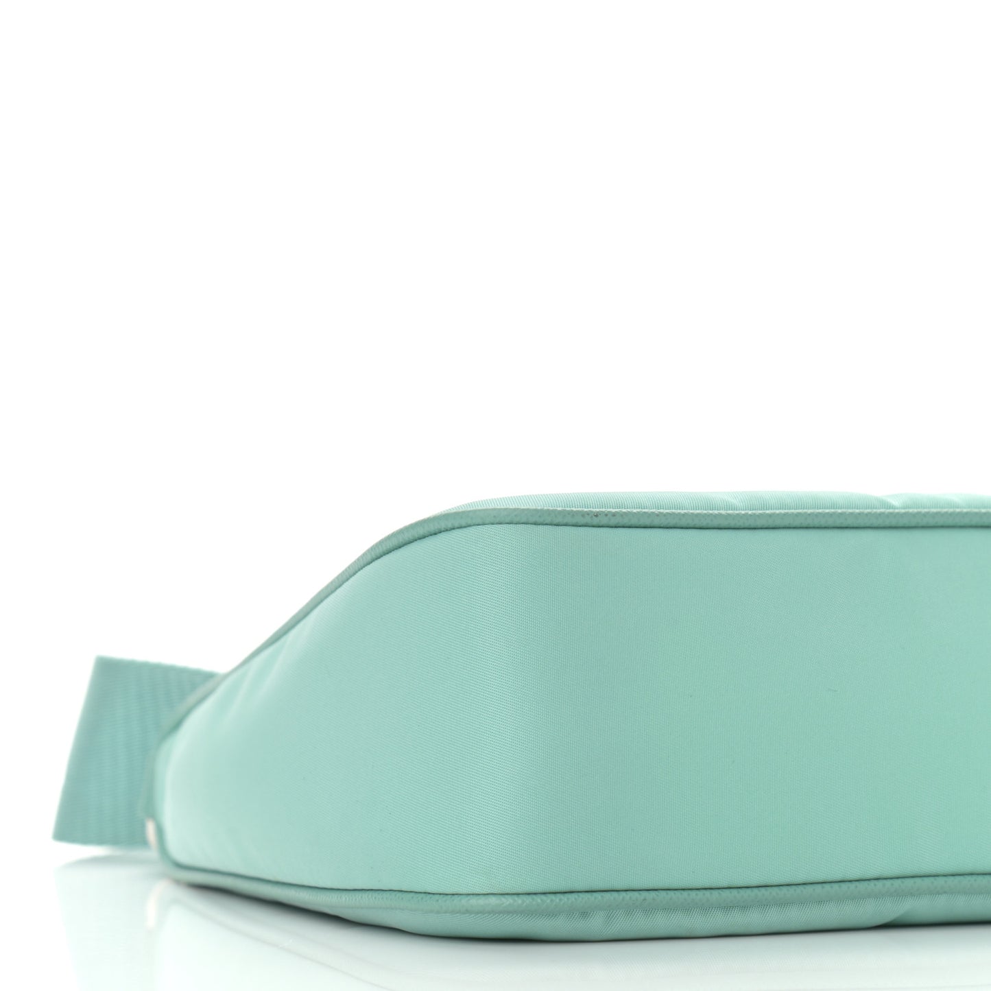 Nylon Saffiano Re-Edition 2005 Shoulder Bag Giada