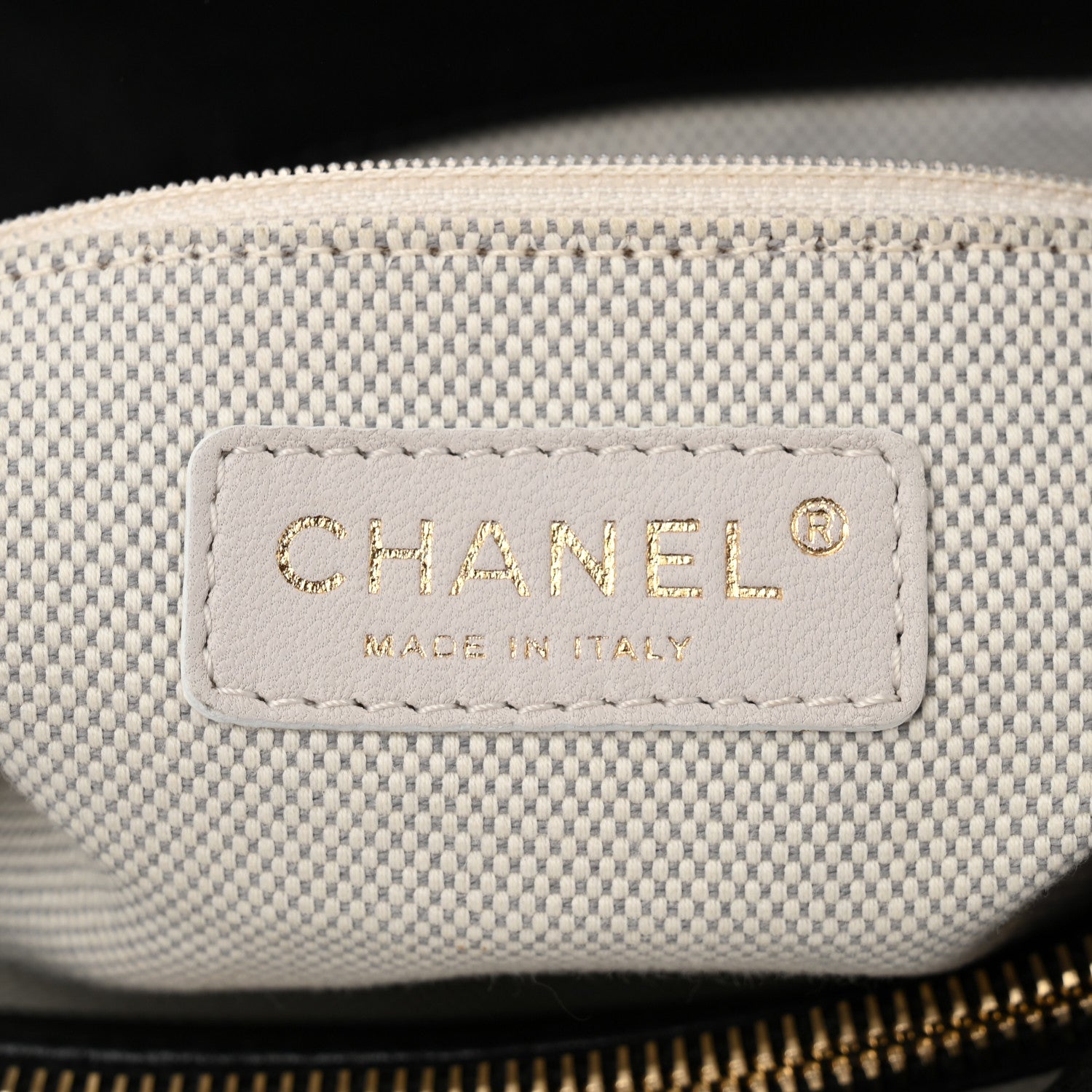 Chanel Calfskin Quilted Large Retro Chain Tote Black 6 of 12