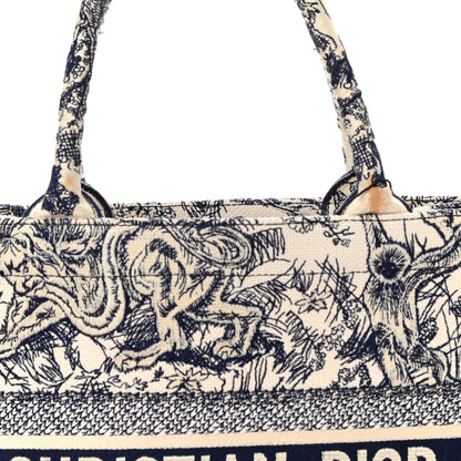 Christian Dior Canvas Embroidered Medium Dioriviera Toile De Jouy Book Tote Blue 8 of 9