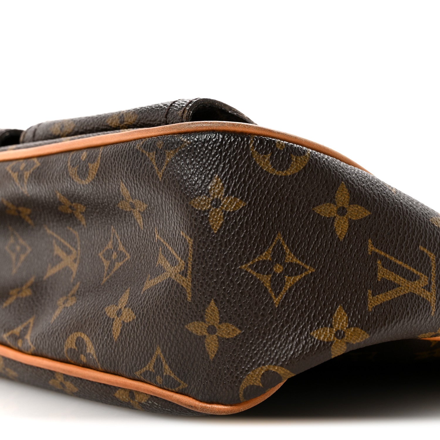 Louis Vuitton Monogram Hudson GM 10 of 16