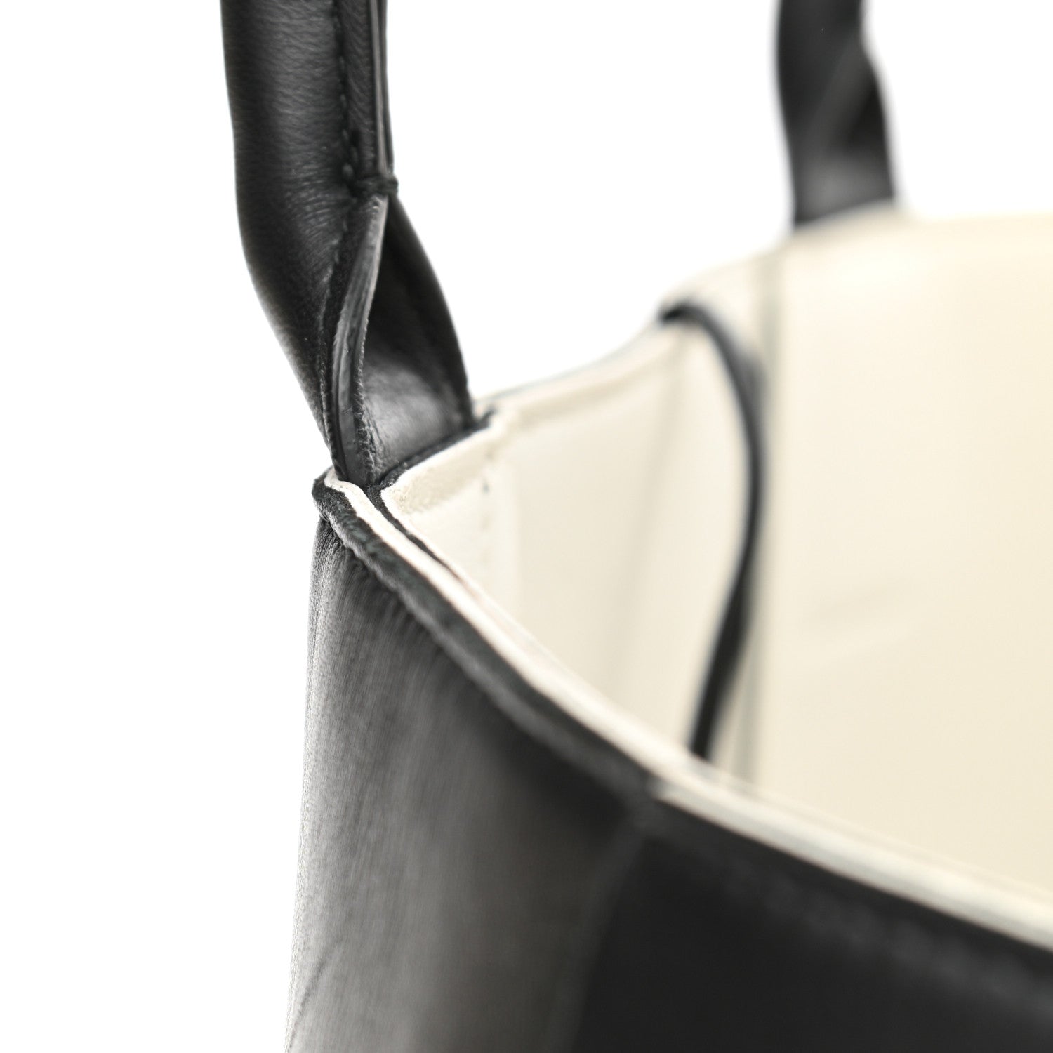 Bottega Veneta Nappa Maxi Intrecciato Arco Tote Black White 16 of 16