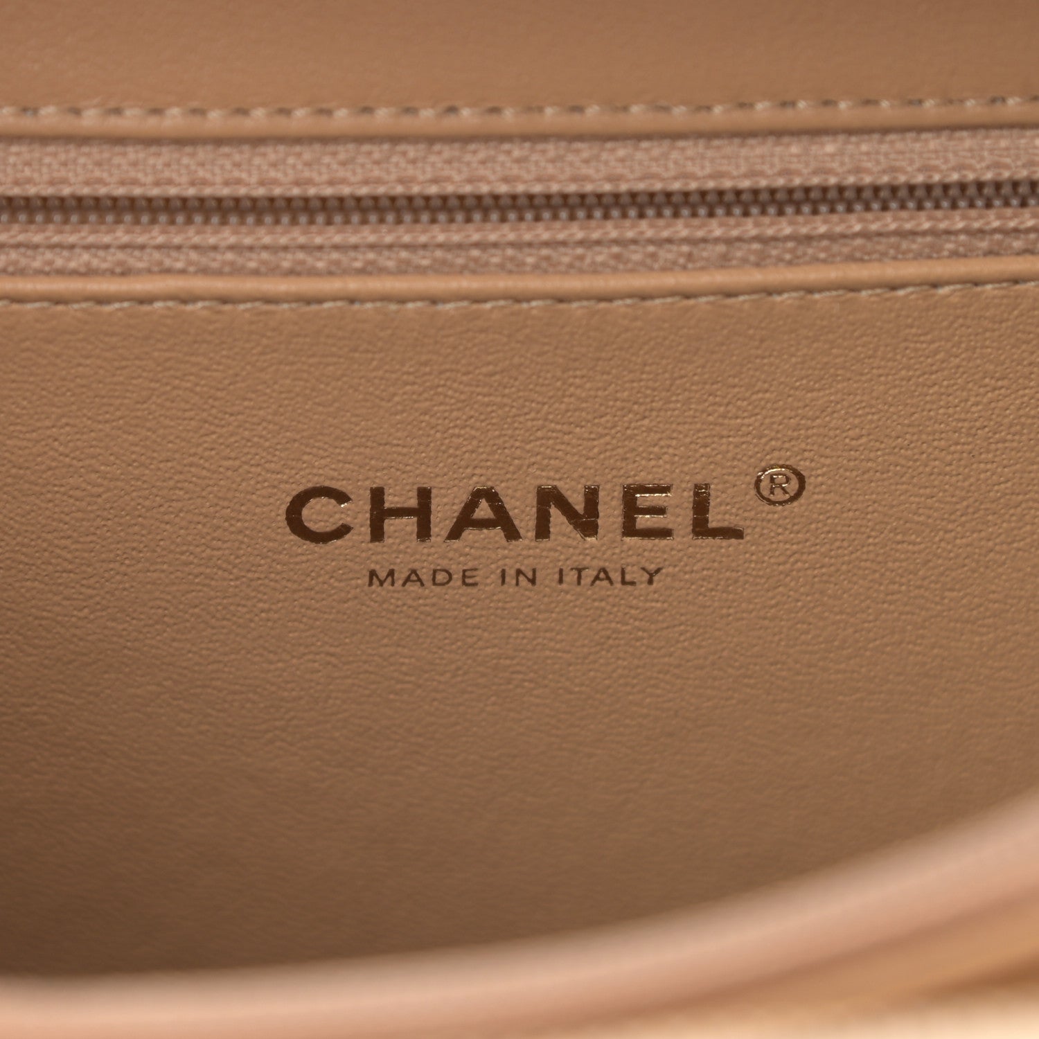 Chanel Caviar Quilted Medium CC Filigree Vanity Case Beige 5 of 8