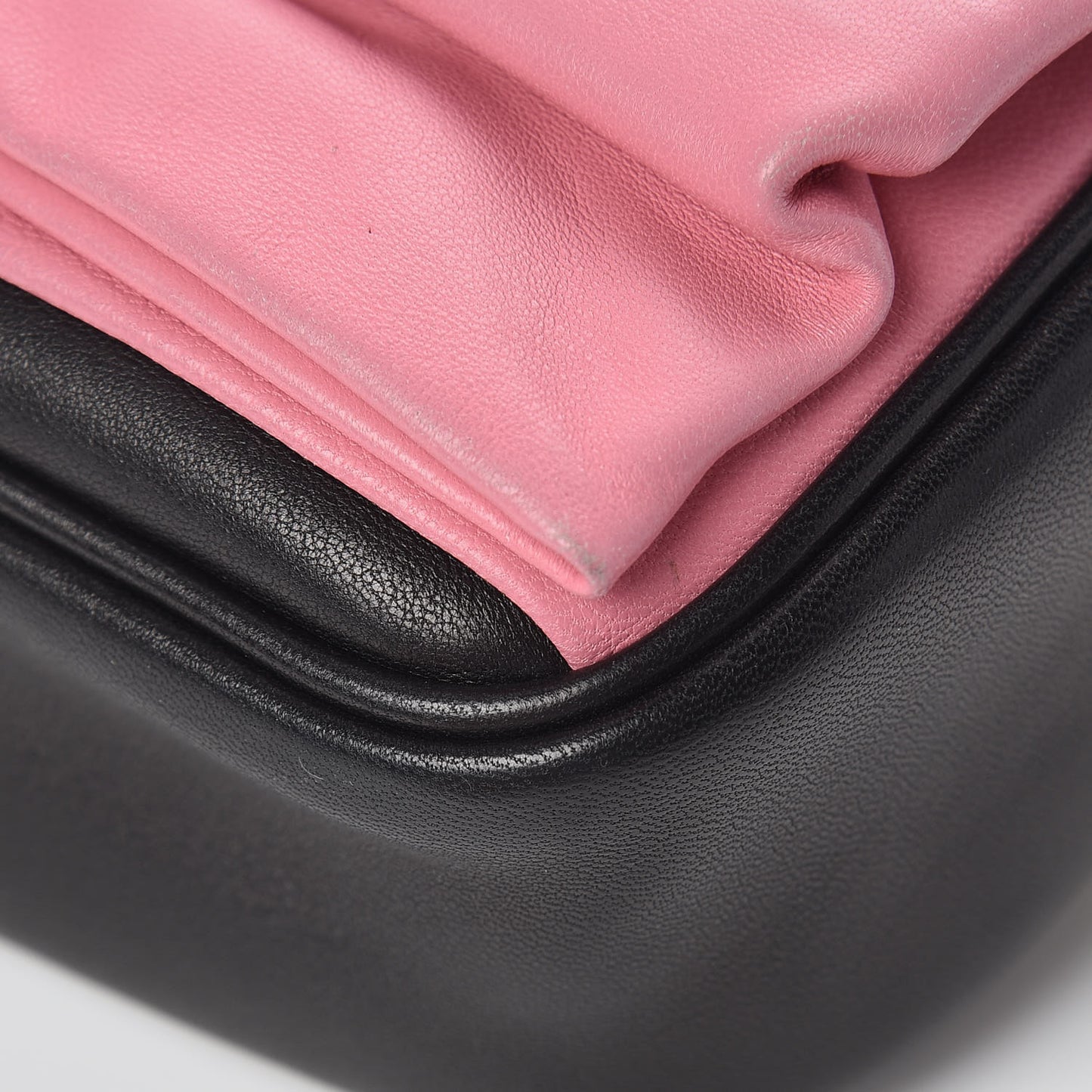 Nappa Zippers Bow Clutch Black Geranio