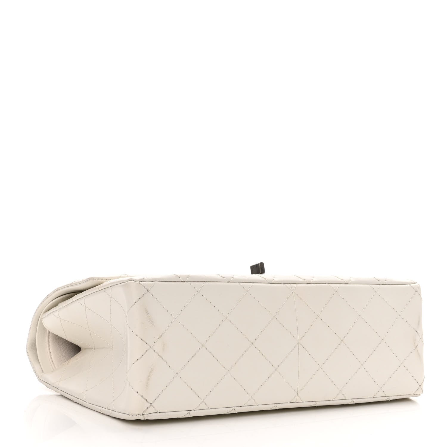 Chanel Aged Calfskin Quilted 2.55 Reissue 226 Flap Ivory 3 of 12