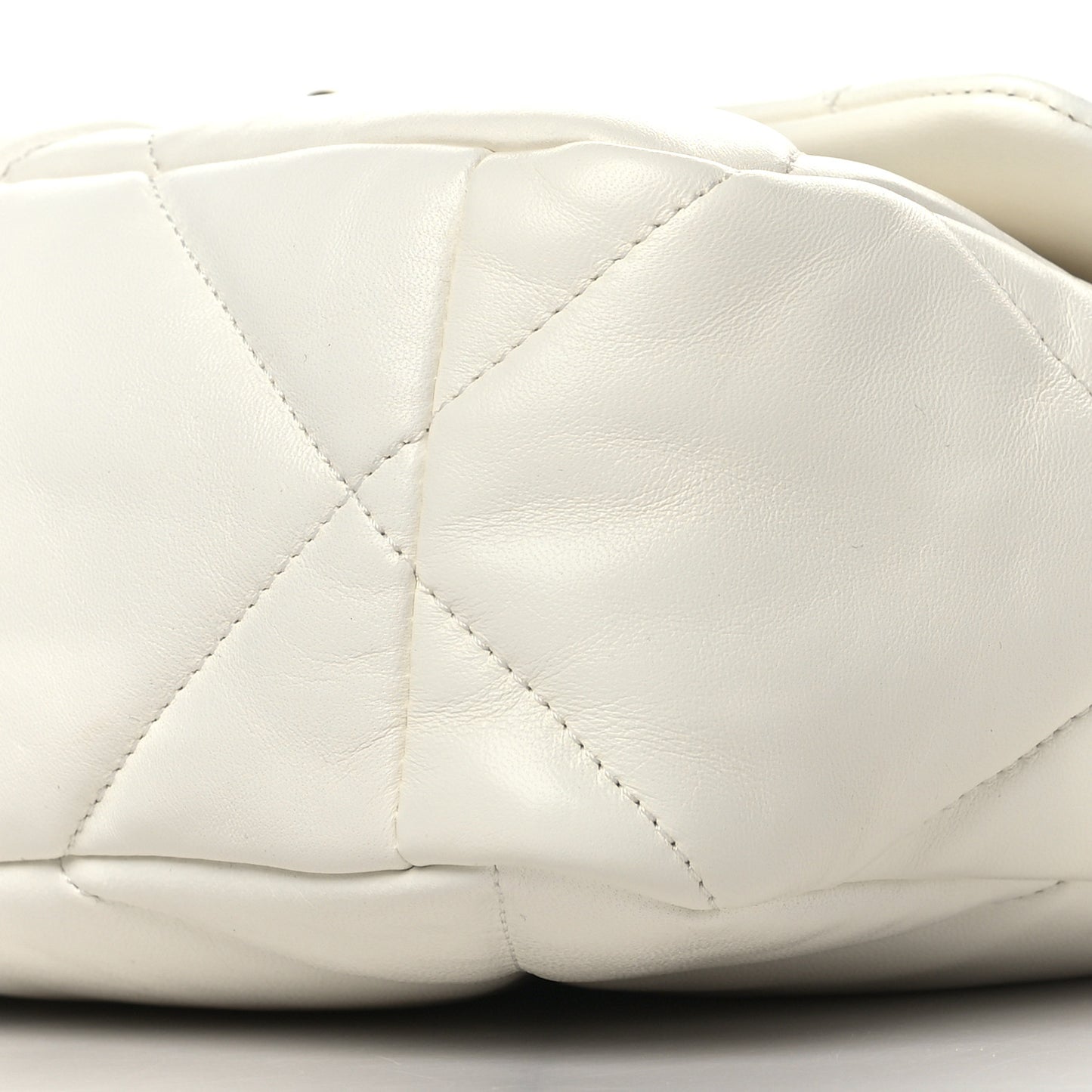 Lambskin Quilted Large Chanel 19 Flap White