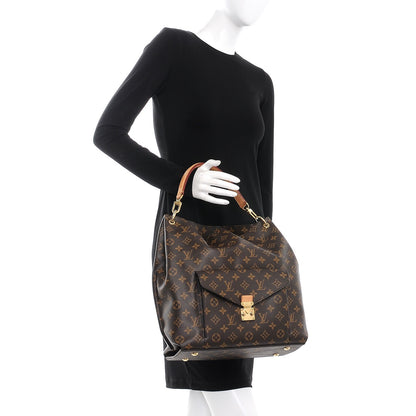 Louis Vuitton Monogram Metis 4 of 12