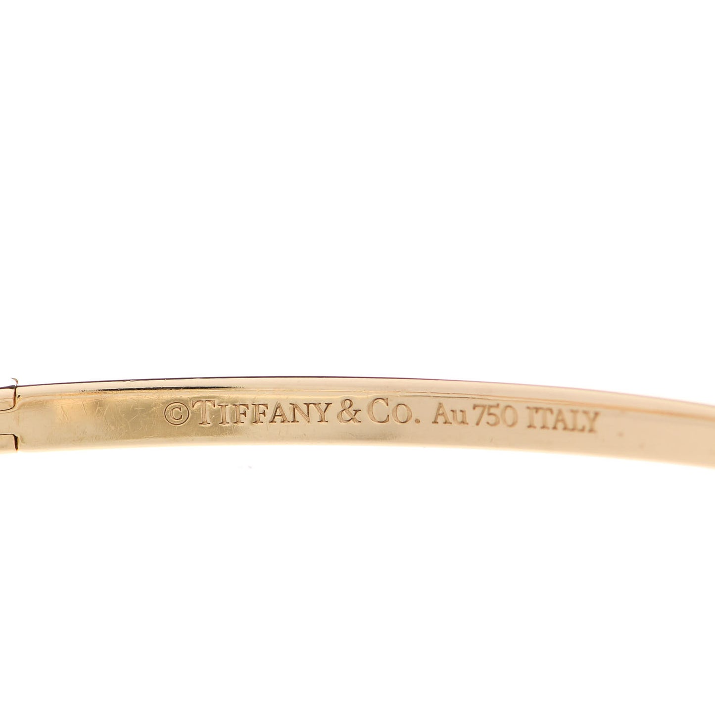18K Yellow Gold Narrow T T1 Hinged Bangle Bracelet