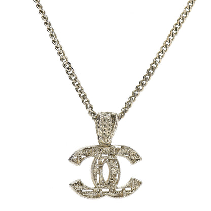 Chanel Tweed Effect CC Necklace Gold 4 of 6