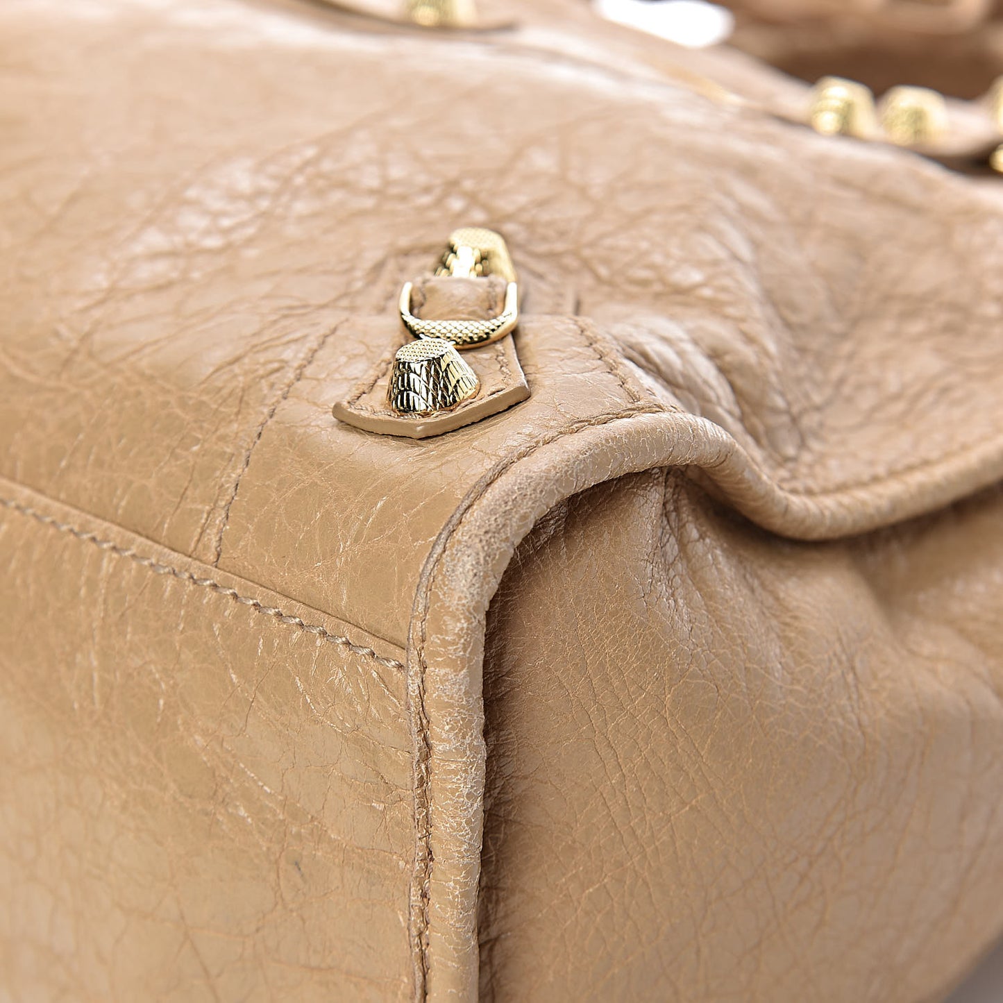Agneau Giant 12 Gold Hardware City Beige Nougatine