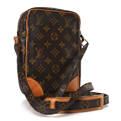 Louis Vuitton Monogram Danube 21 3 of 8