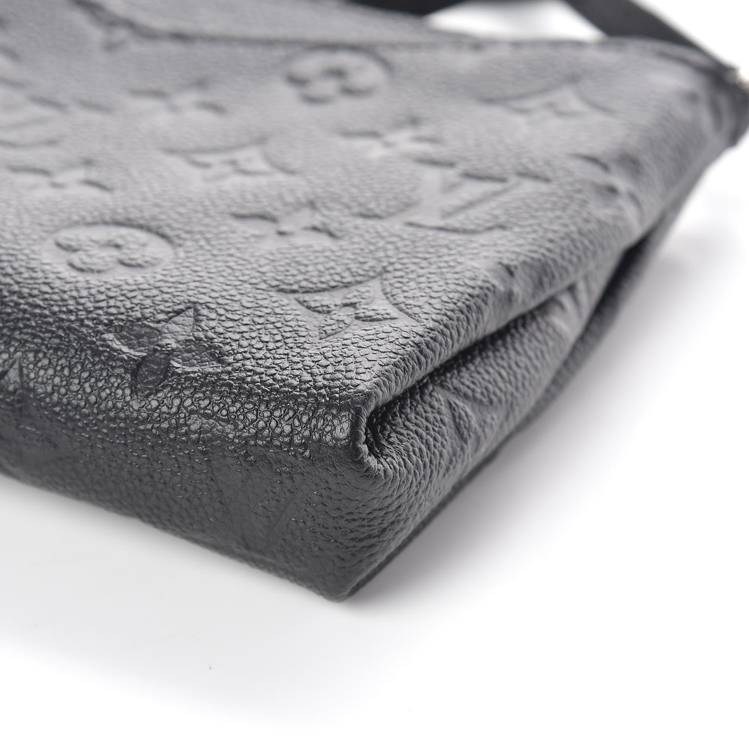 Louis Vuitton Empreinte Pallas Crossbody Black 9 of 9