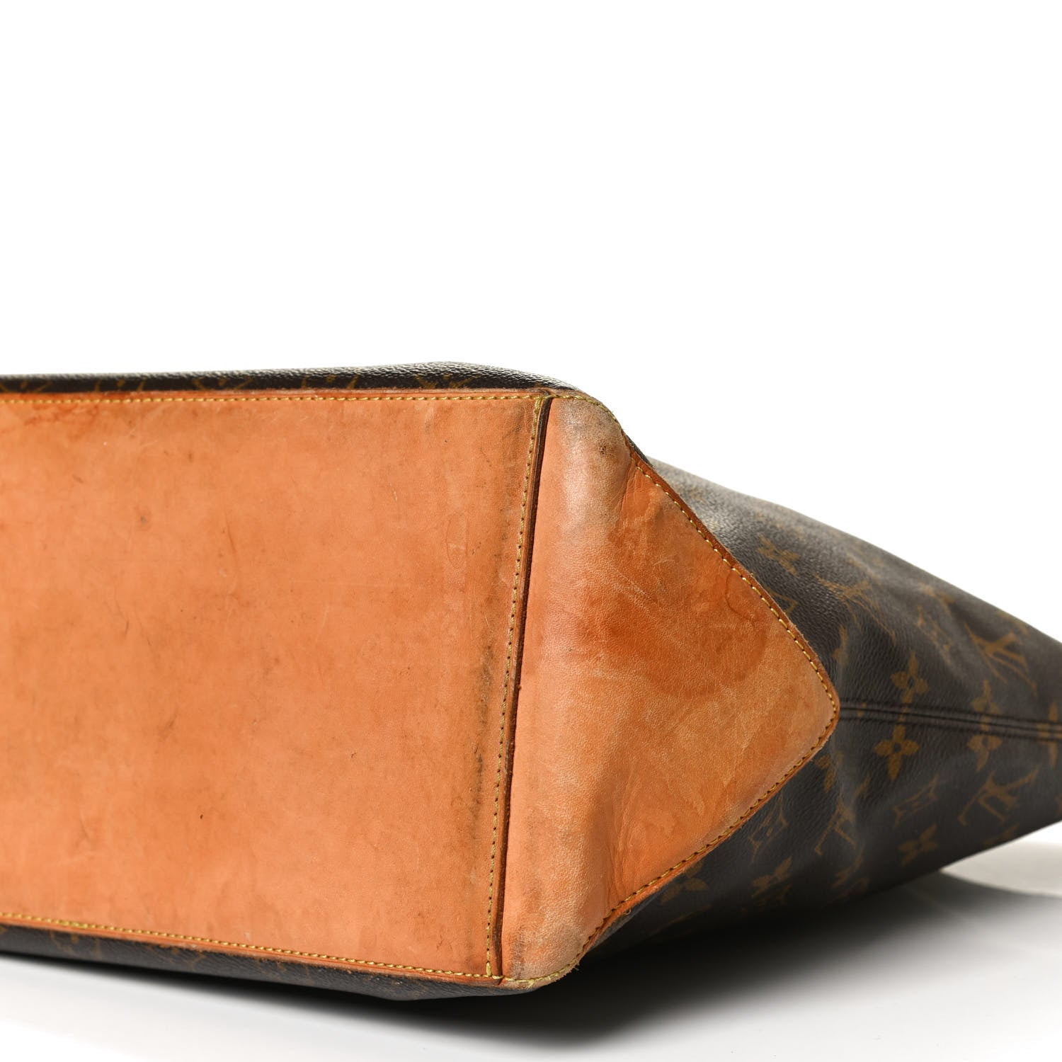 Louis Vuitton Monogram Cabas Mezzo 6 of 11