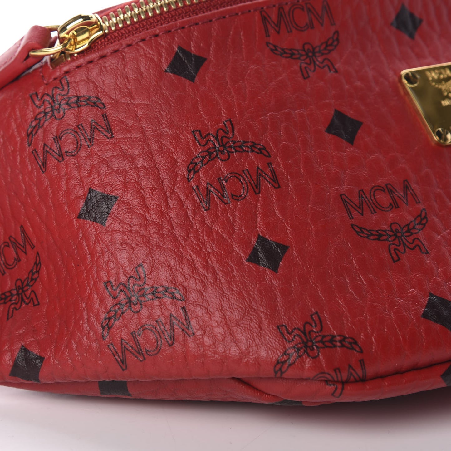 Visetos Small Stark Belt Bag Ruby Red