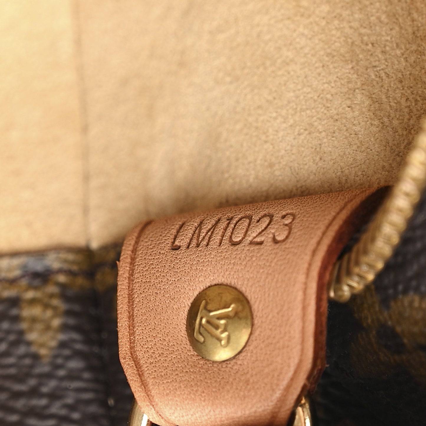Monogram Luco