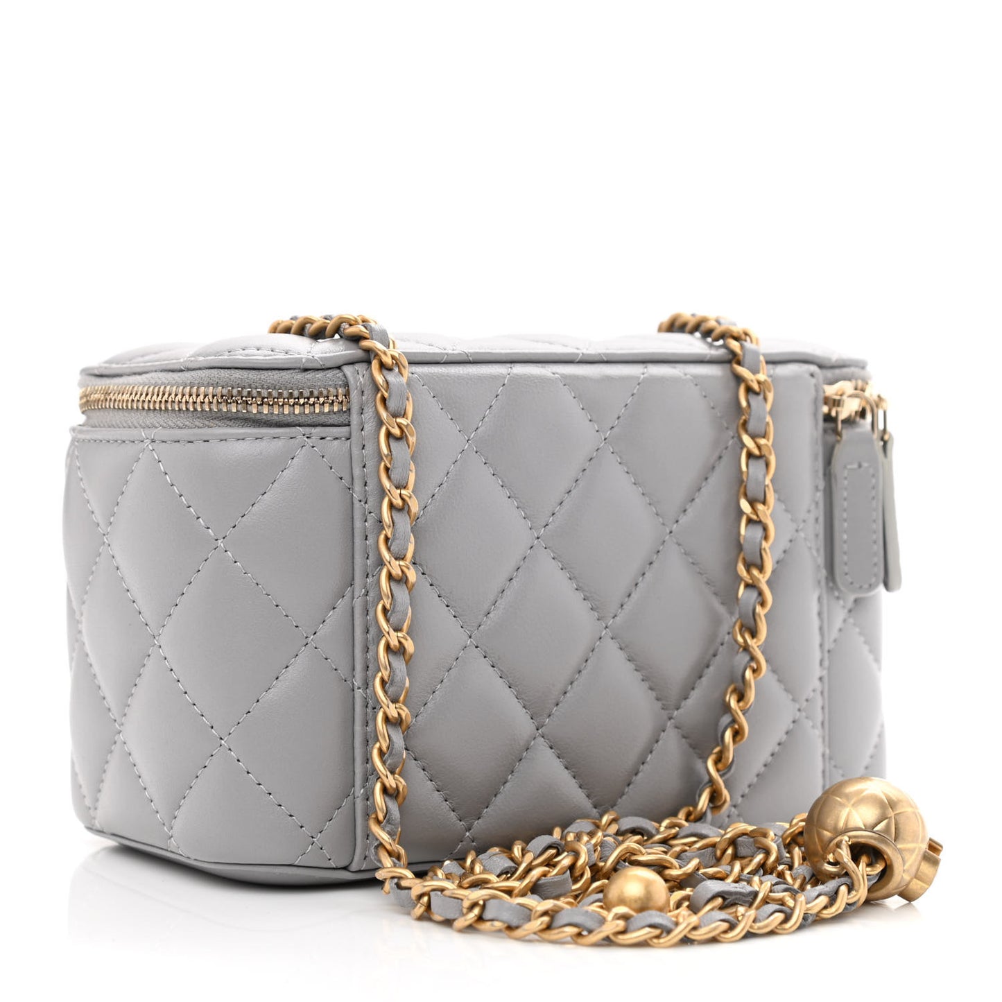 Lambskin Quilted Small Pearl Crush Vanity Case With Chain Grey