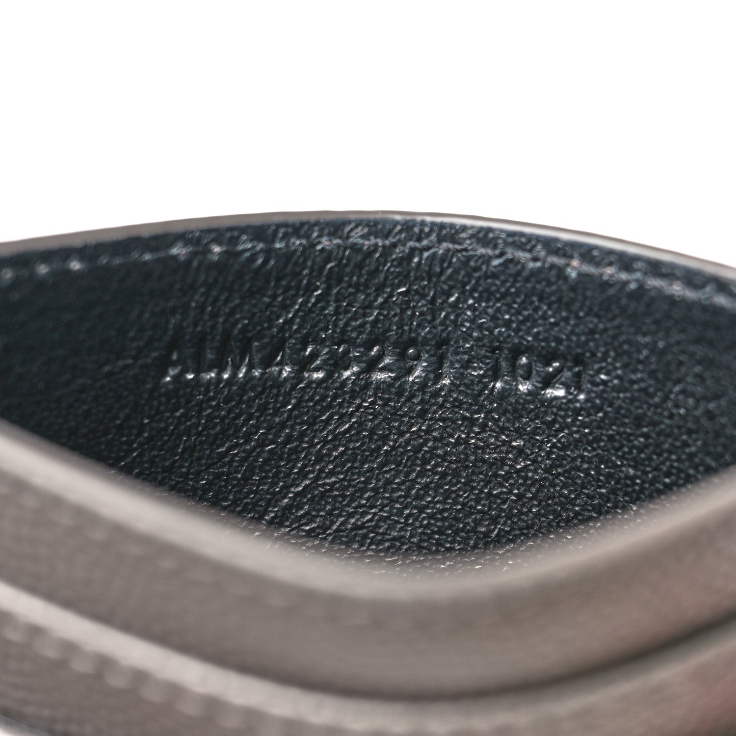Saint Laurent Grain De Poudre Matelasse Chevron Monogram Credit Card Case Fog 7 of 9