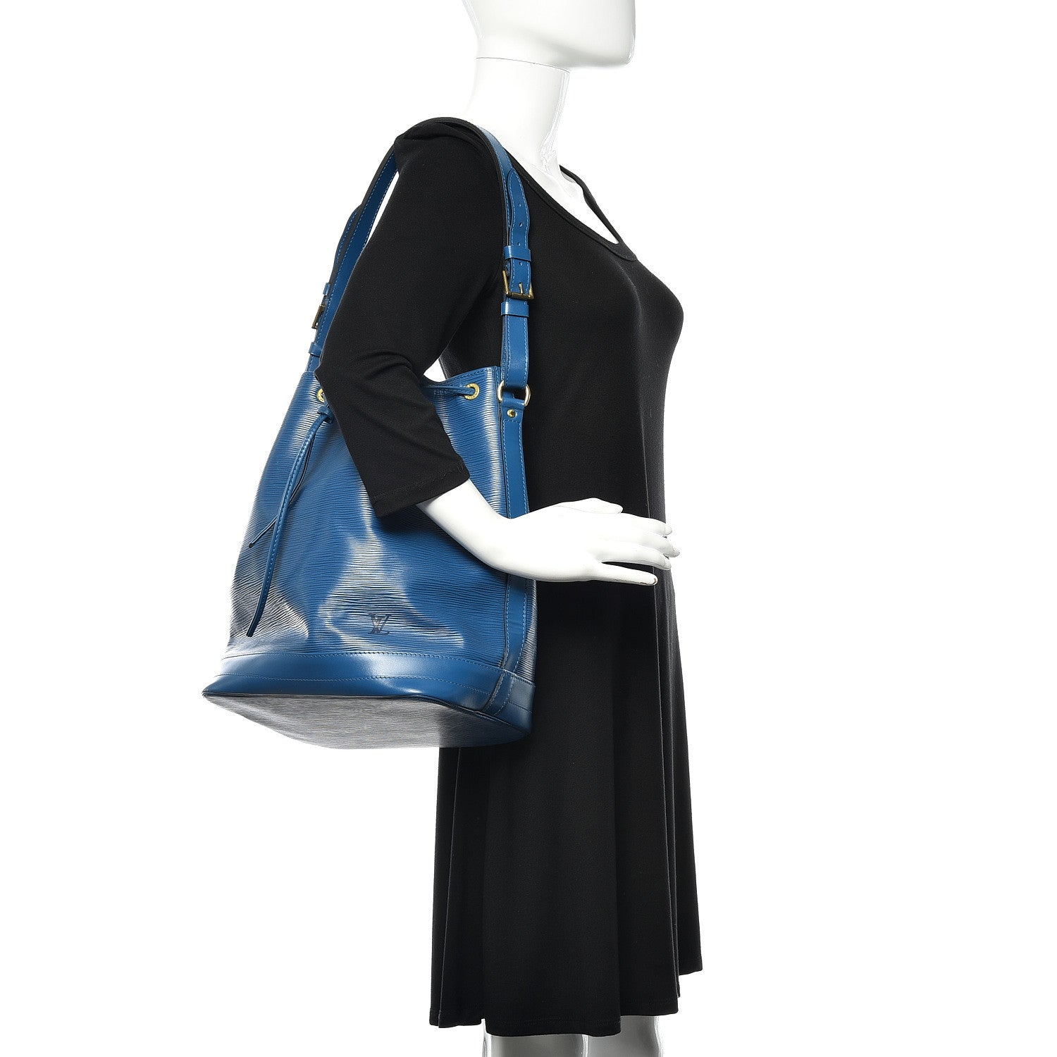 Louis Vuitton Epi Noe Toledo 2 of 15