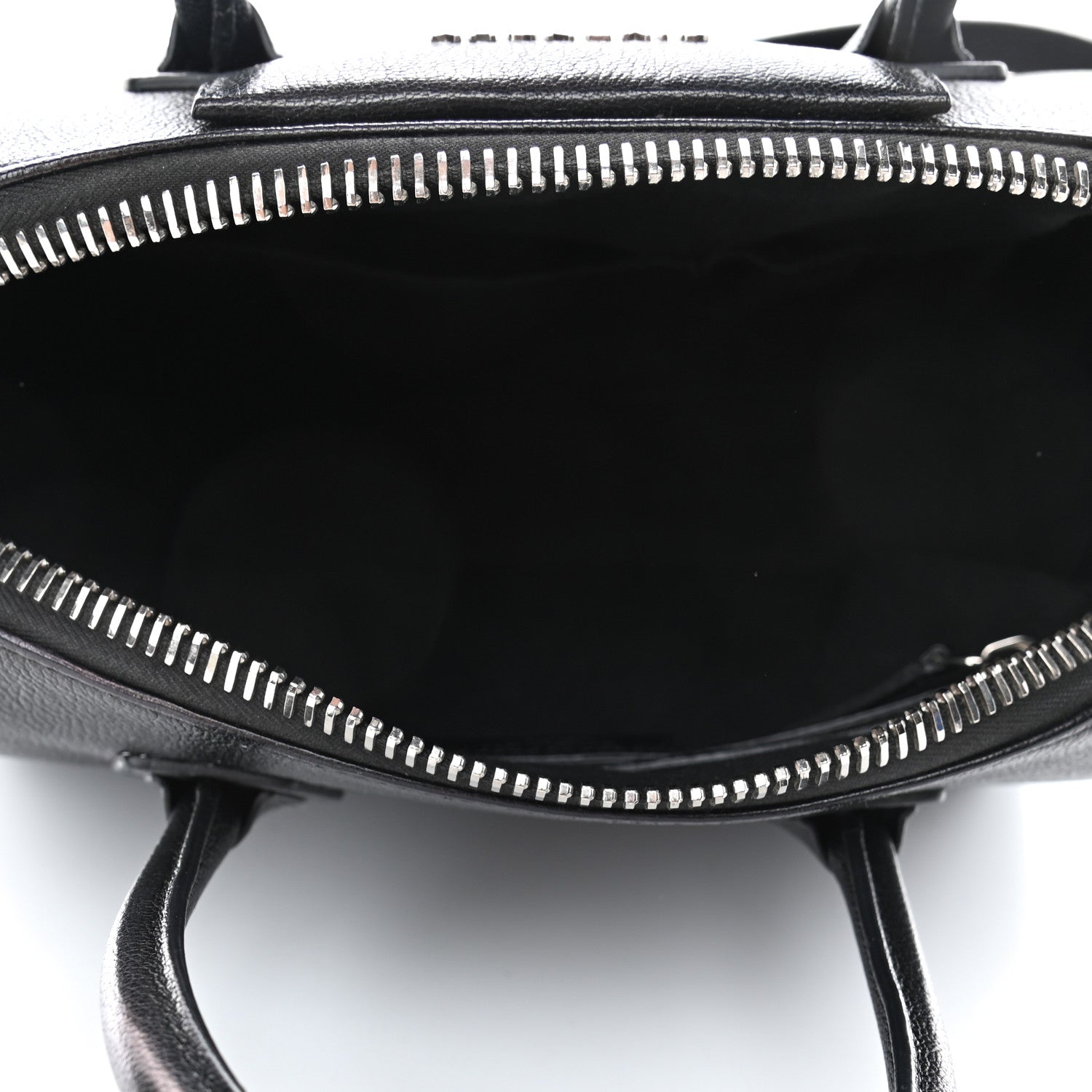 Givenchy Sugar Goatskin Small Antigona Black 4 of 6