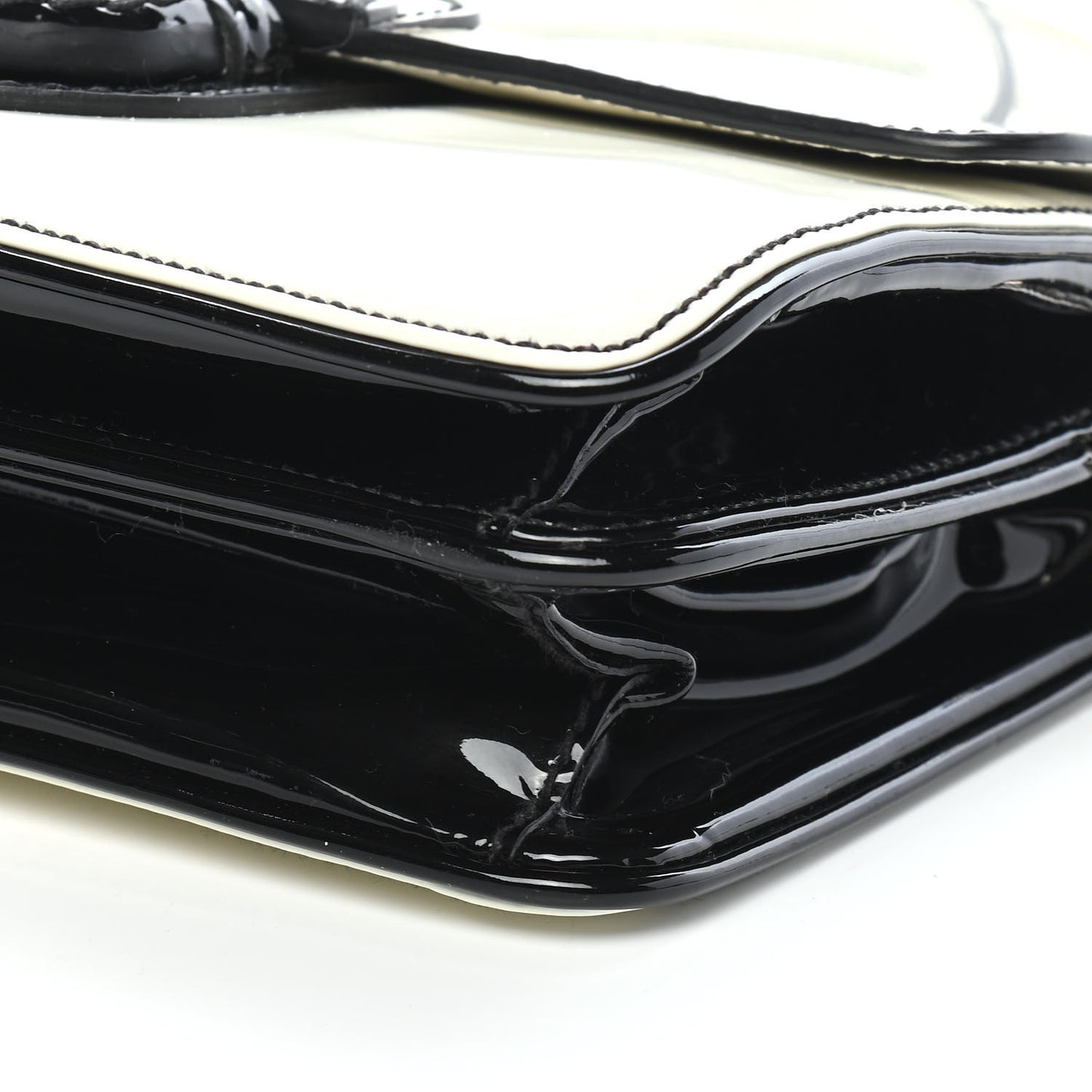 Vernice Crossbody Bag White Black