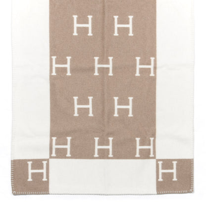 Hermes Wool Cashmere Avalon Baby Blanket Noisette Moyen White 4 of 5
