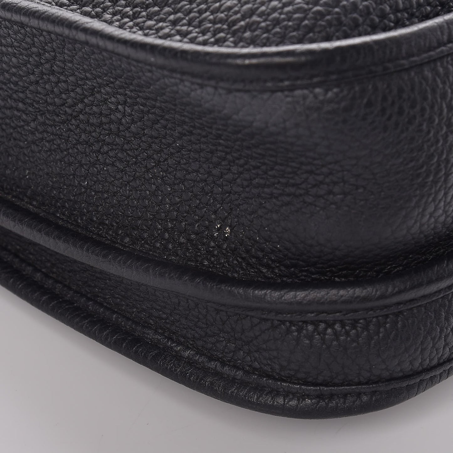Taurillon Clemence Evelyne III PM Black