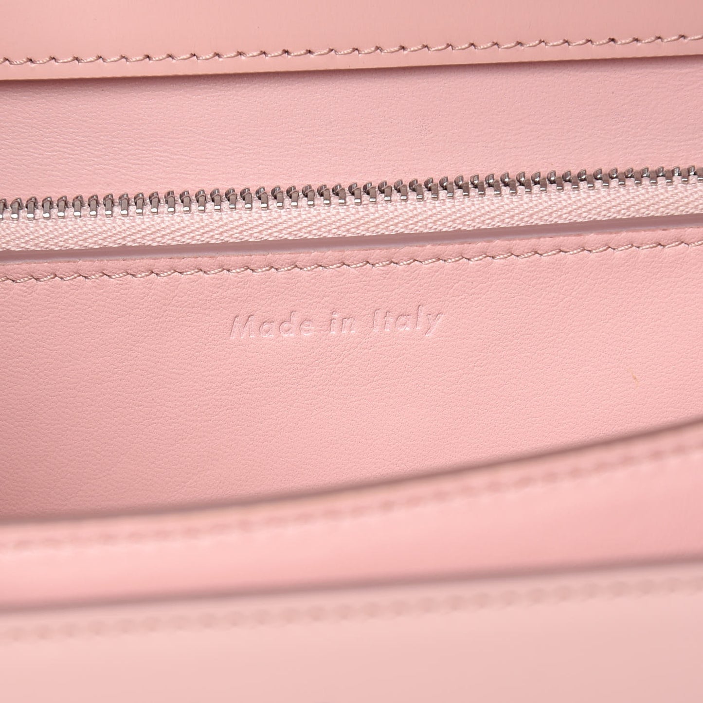 Box Calfskin Medium Classic Box Flap Bag Blush