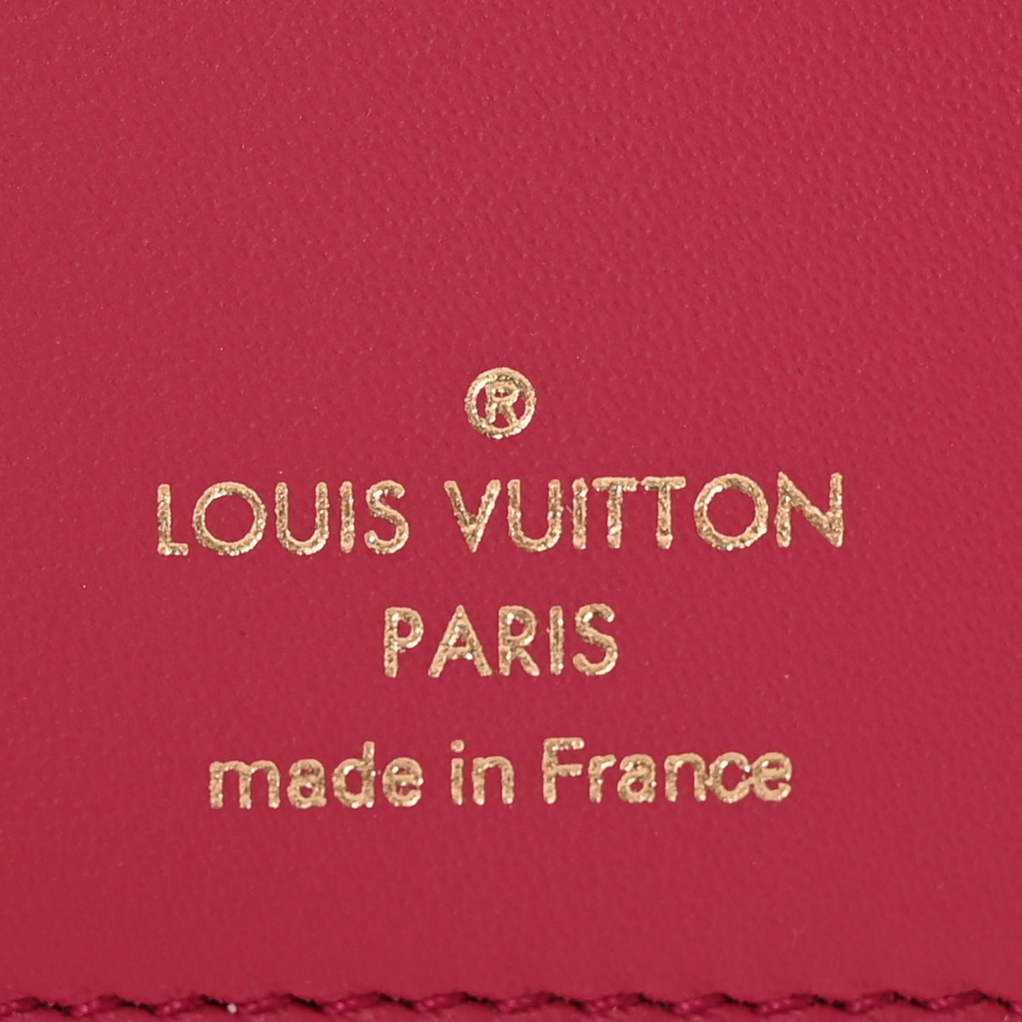 Taurillon Capucines Compact Wallet Black