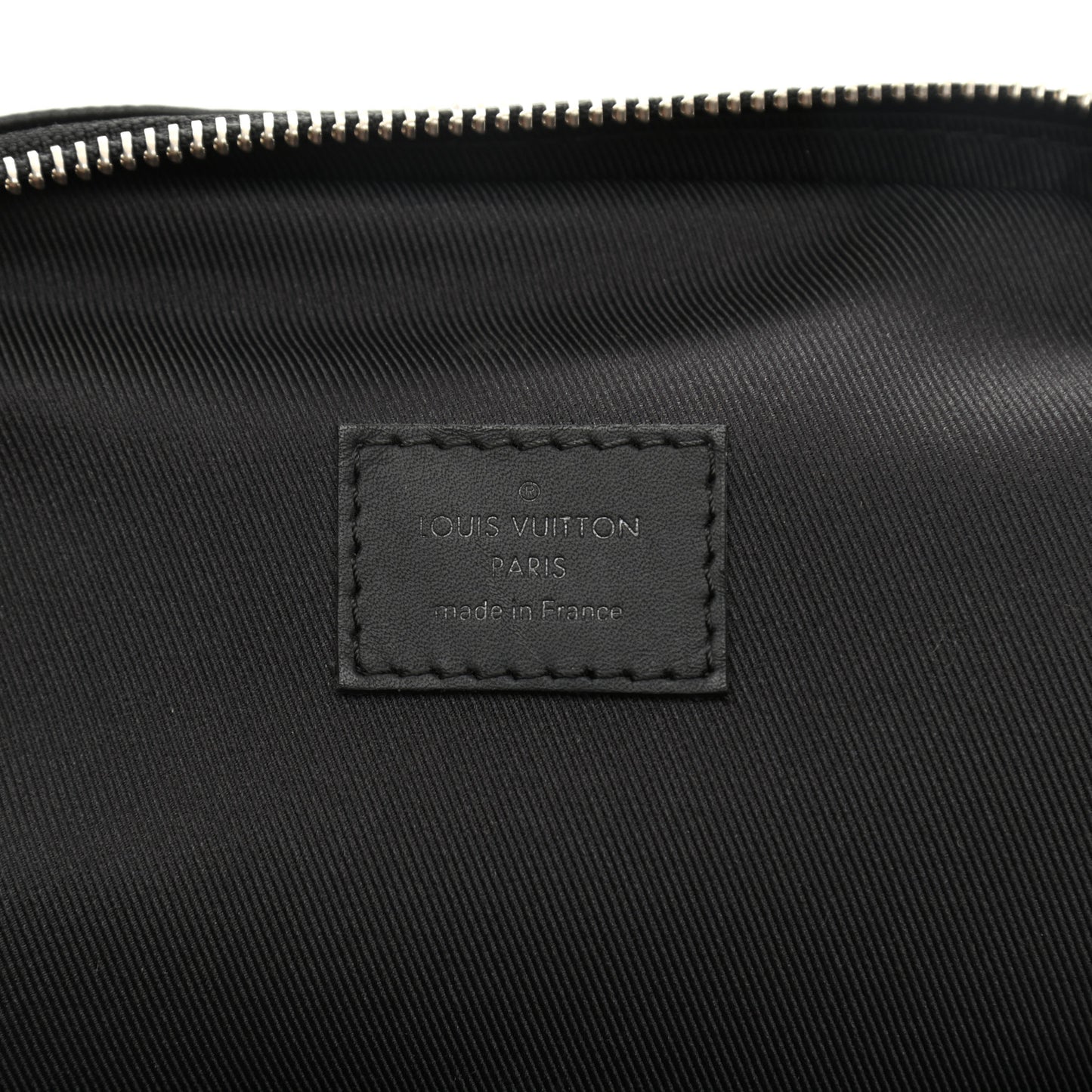 Damier Infini Avenue Sling Bag Onyx