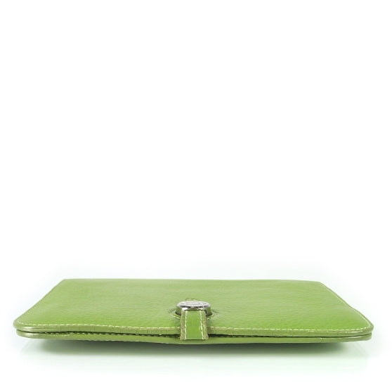 Togo Dogon Wallet Vert Anis