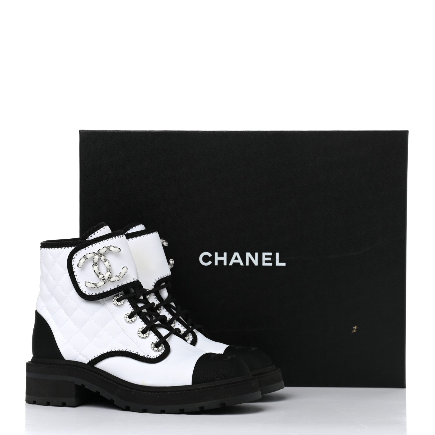 Chanel Shiny Goatskin Calfskin Quilted Lace Up Combat Boots 37.5 White Black 8 of 8
