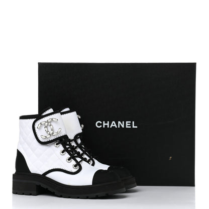 Chanel Shiny Goatskin Calfskin Quilted Lace Up Combat Boots 37.5 White Black 8 of 8