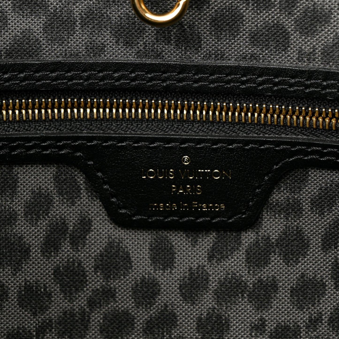 Monogram Giant Wild at Heart Neverfull MM Black