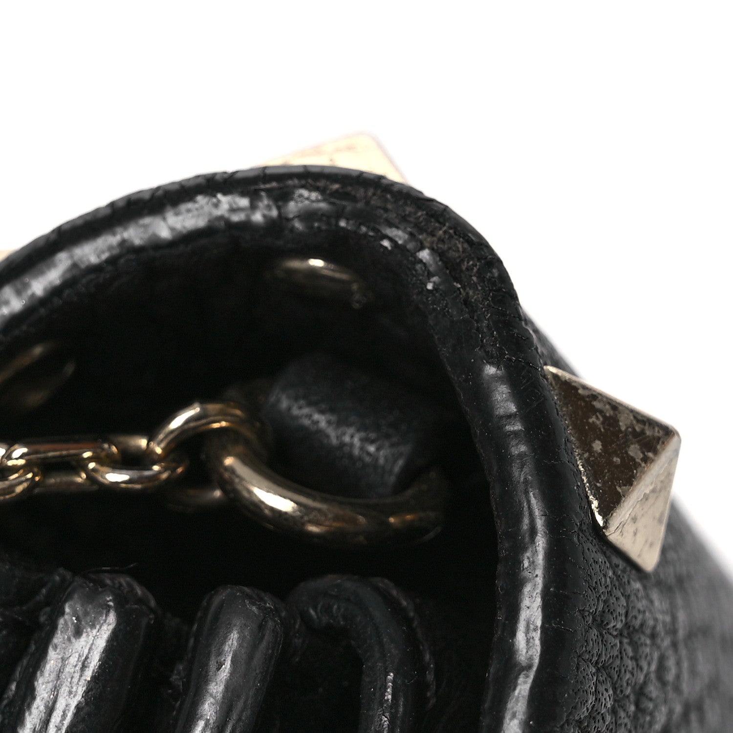 Valentino Garavani Pebbled Calfskin Rockstud Wallet On Chain Black 19 of 20