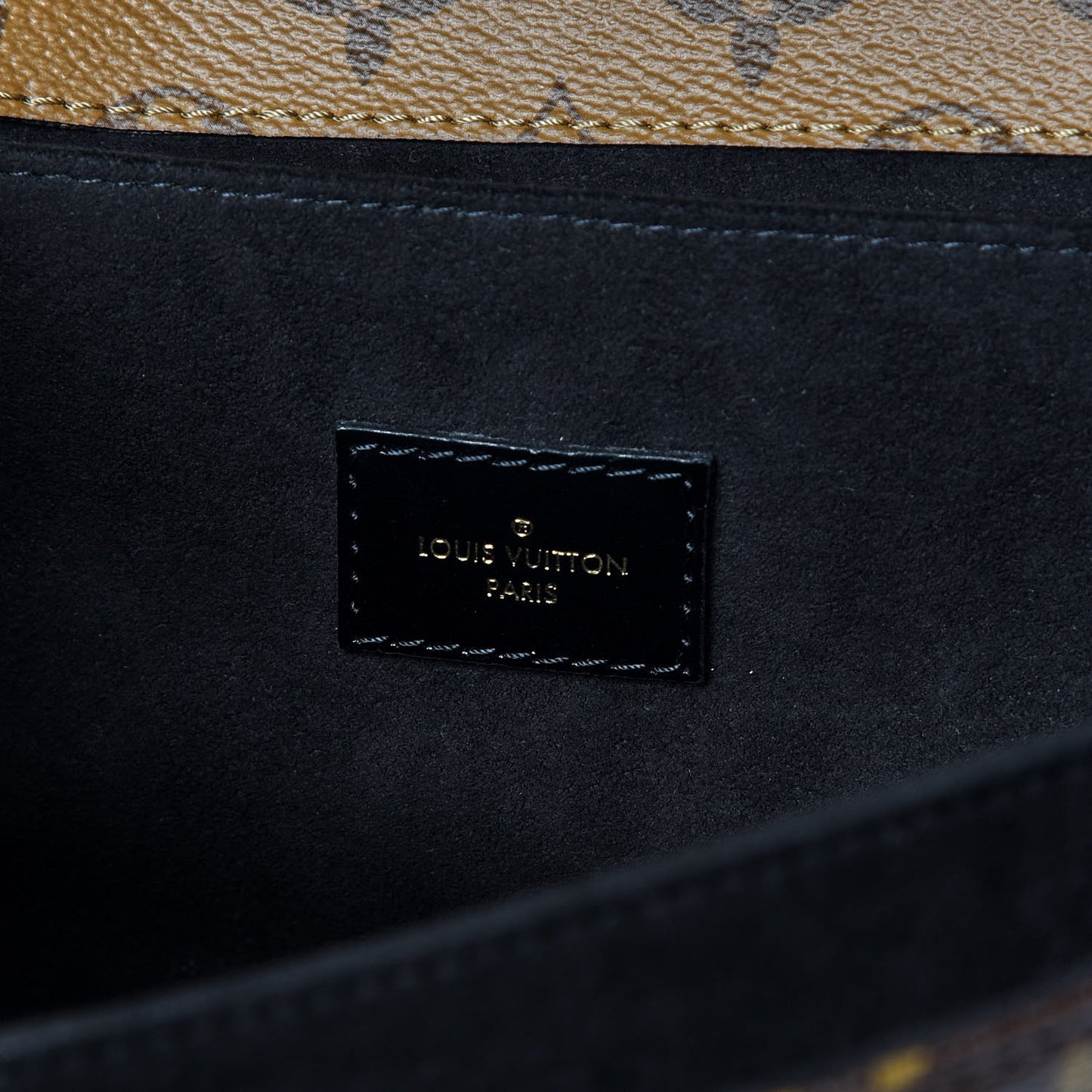 Reverse Monogram Pochette Metis