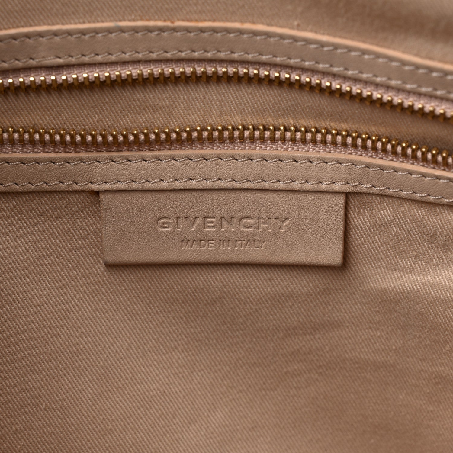 Givenchy Shiny Lord Calfskin Large Antigona Beige 6 of 14