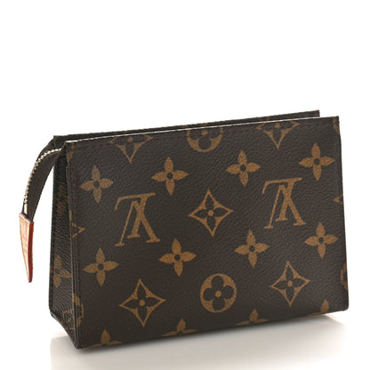 Louis Vuitton Monogram Toiletry Pouch 15 3 of 9