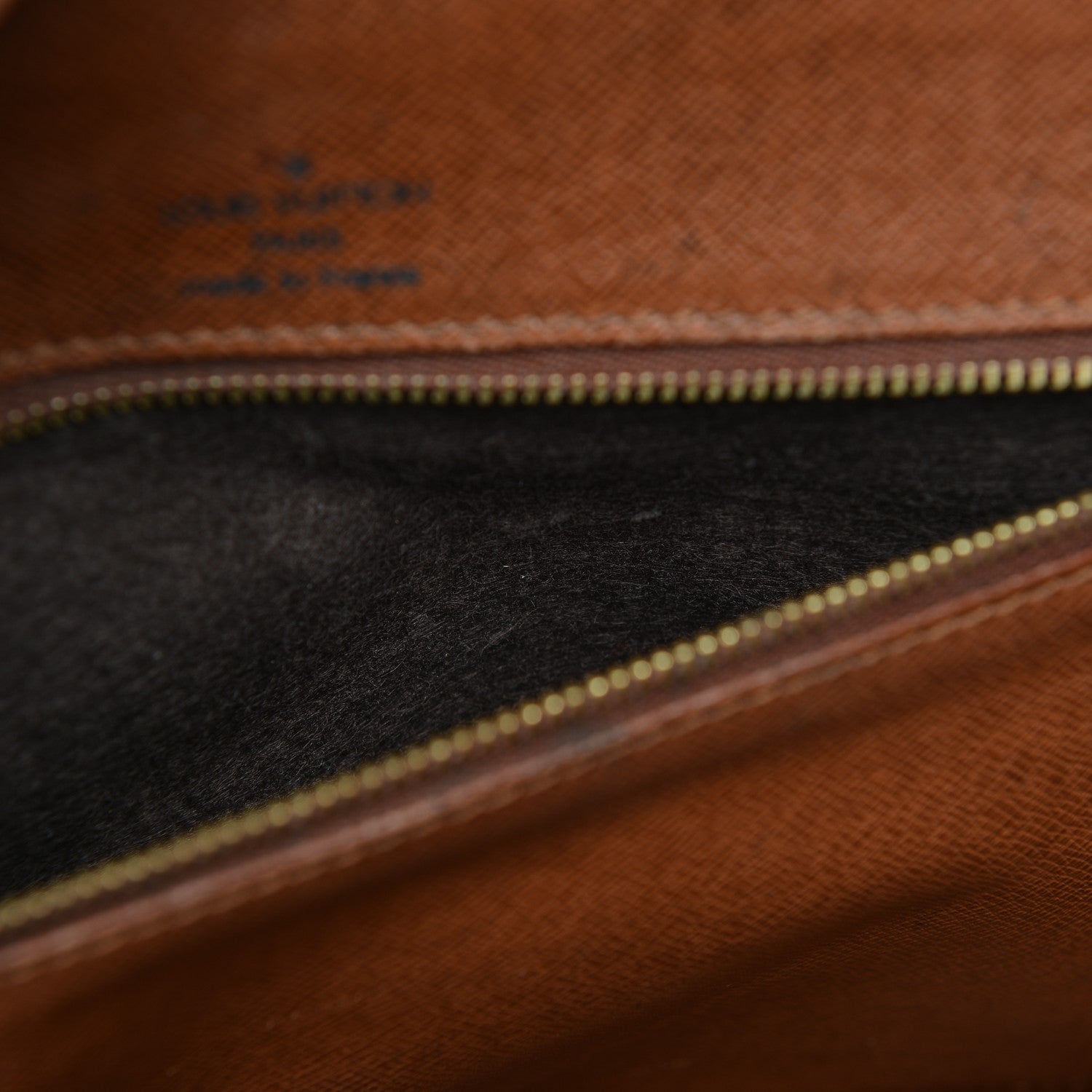 Louis Vuitton Monogram Monceau 28 7 of 7