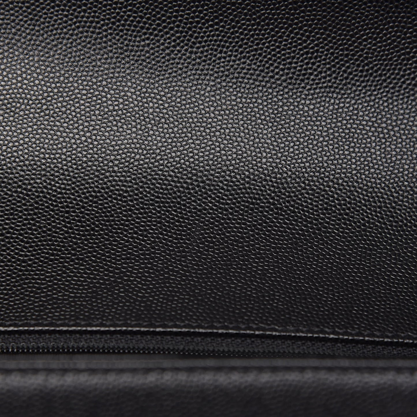 Caviar Quilted Large Boy Flap Black