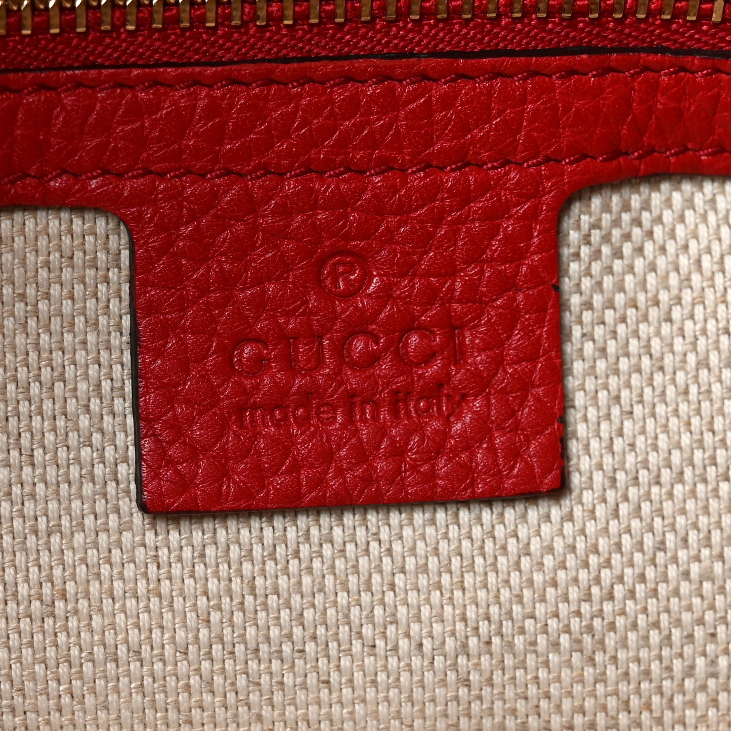 Pebbled Calfskin Large Soho Hobo Tabasco Red