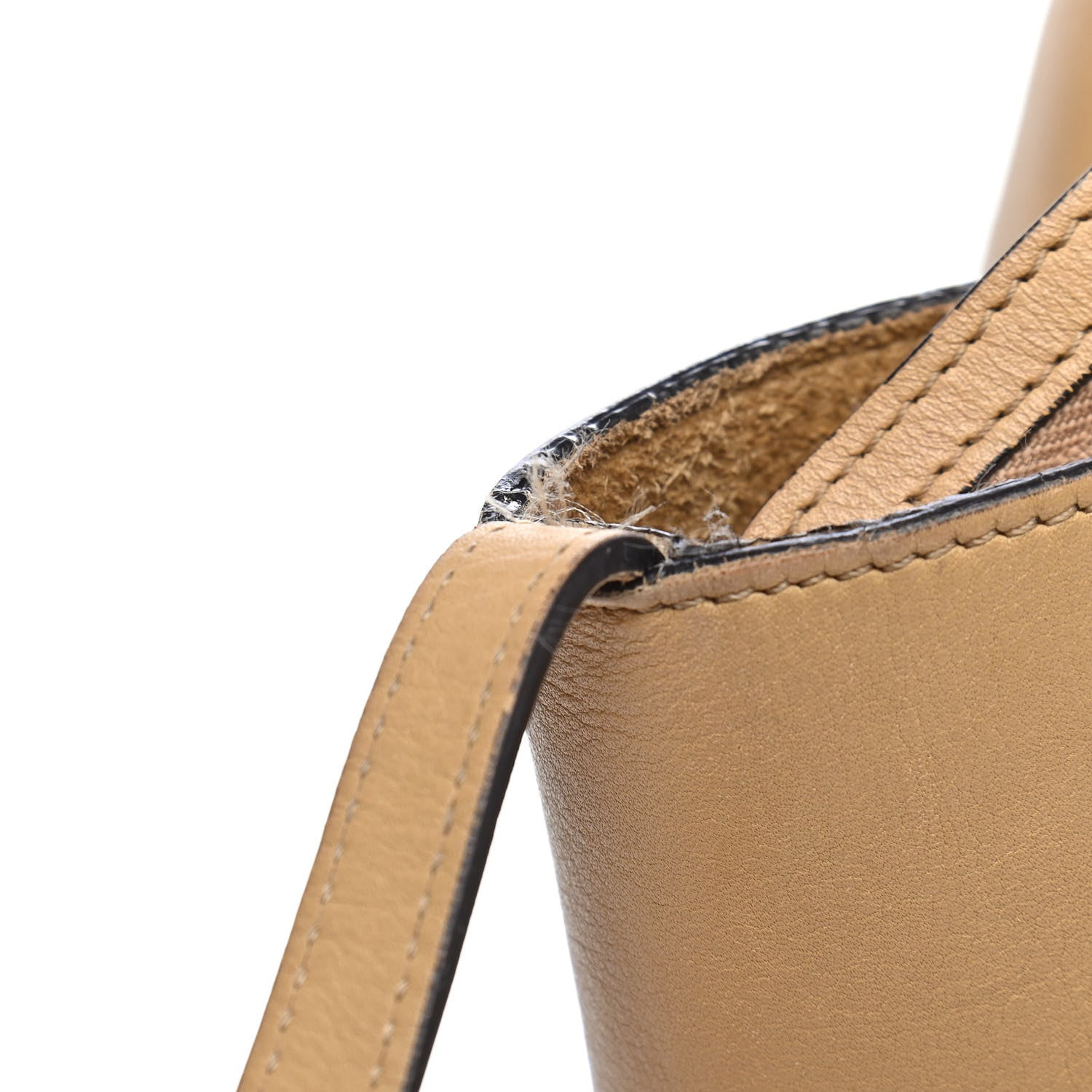 Celine Supple Natural Calfskin Medium Tri-Fold Bag Sand 18 of 19