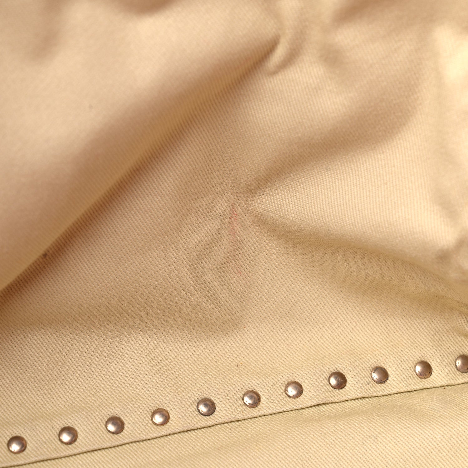 Valentino Garavani Vitello Medium Rockstud Tote Fuxia 11 of 15