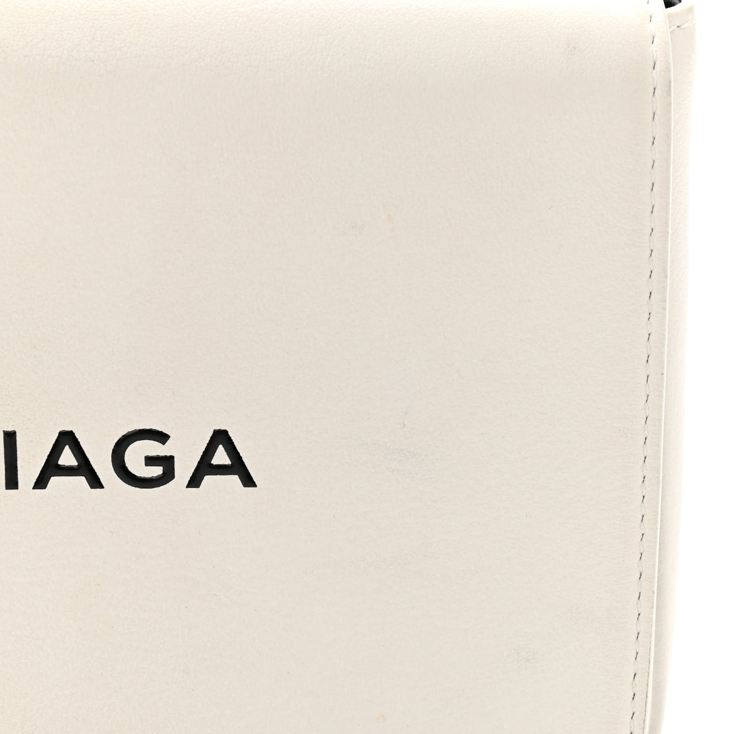 Pebbled Calfskin Chain Wallet White