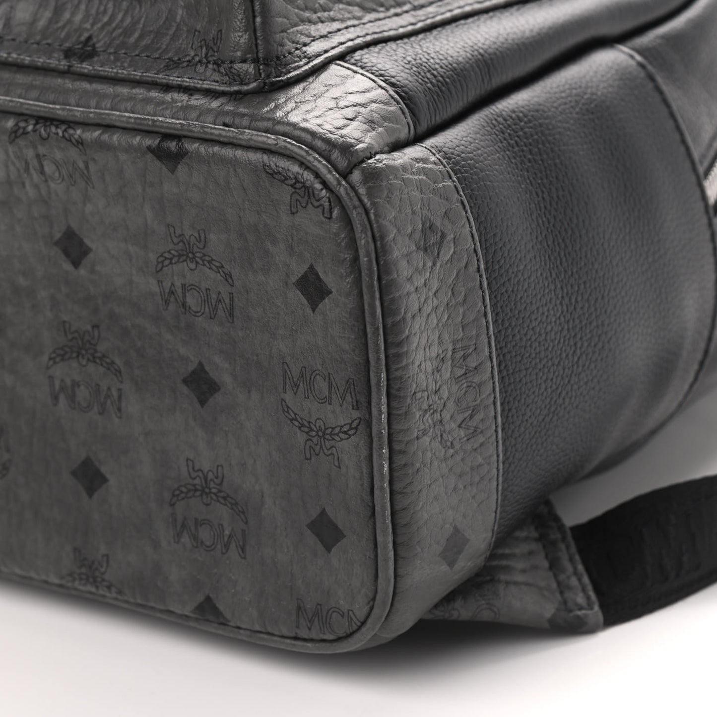 Visetos Calfskin Medium Geonautic Backpack Black Phantom Grey