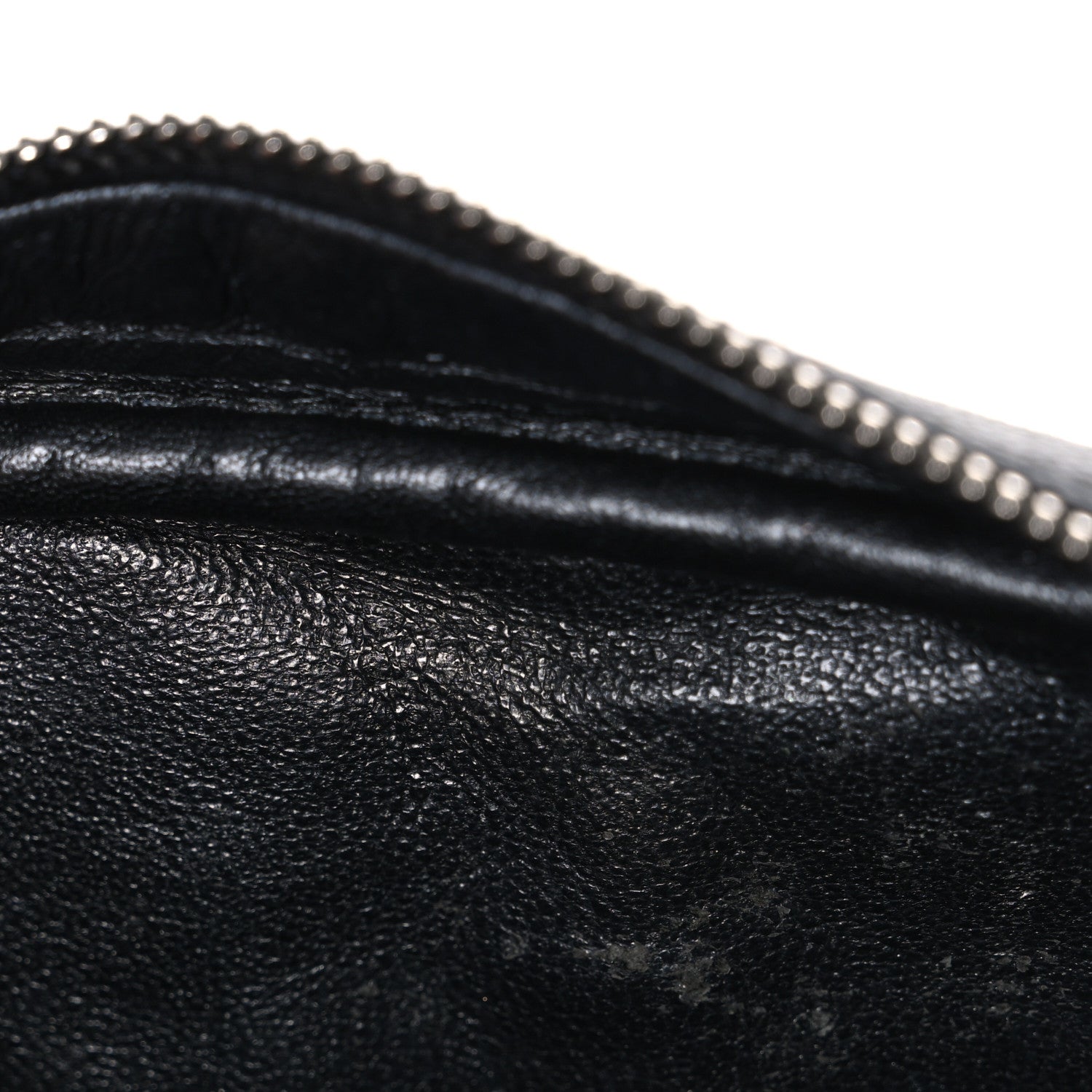 Saint Laurent Grain De Poudre Matelasse Monogram Mini Lou Camera Bag Black 10 of 10